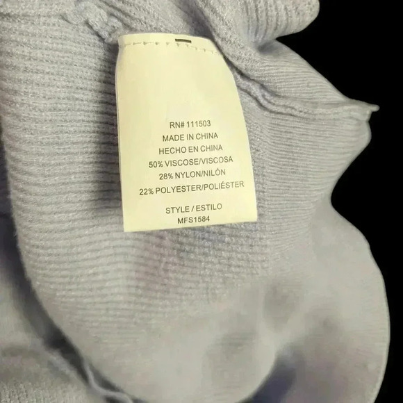 NEW Twine & String Large Purple Cinch Front V-neck Cold Shoulder Knit Sweater - Picture 7 of 7